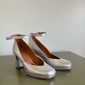 SÈZANE Silver Ankle Strap Heels Lizzie Baby  Sz. 40 / 9